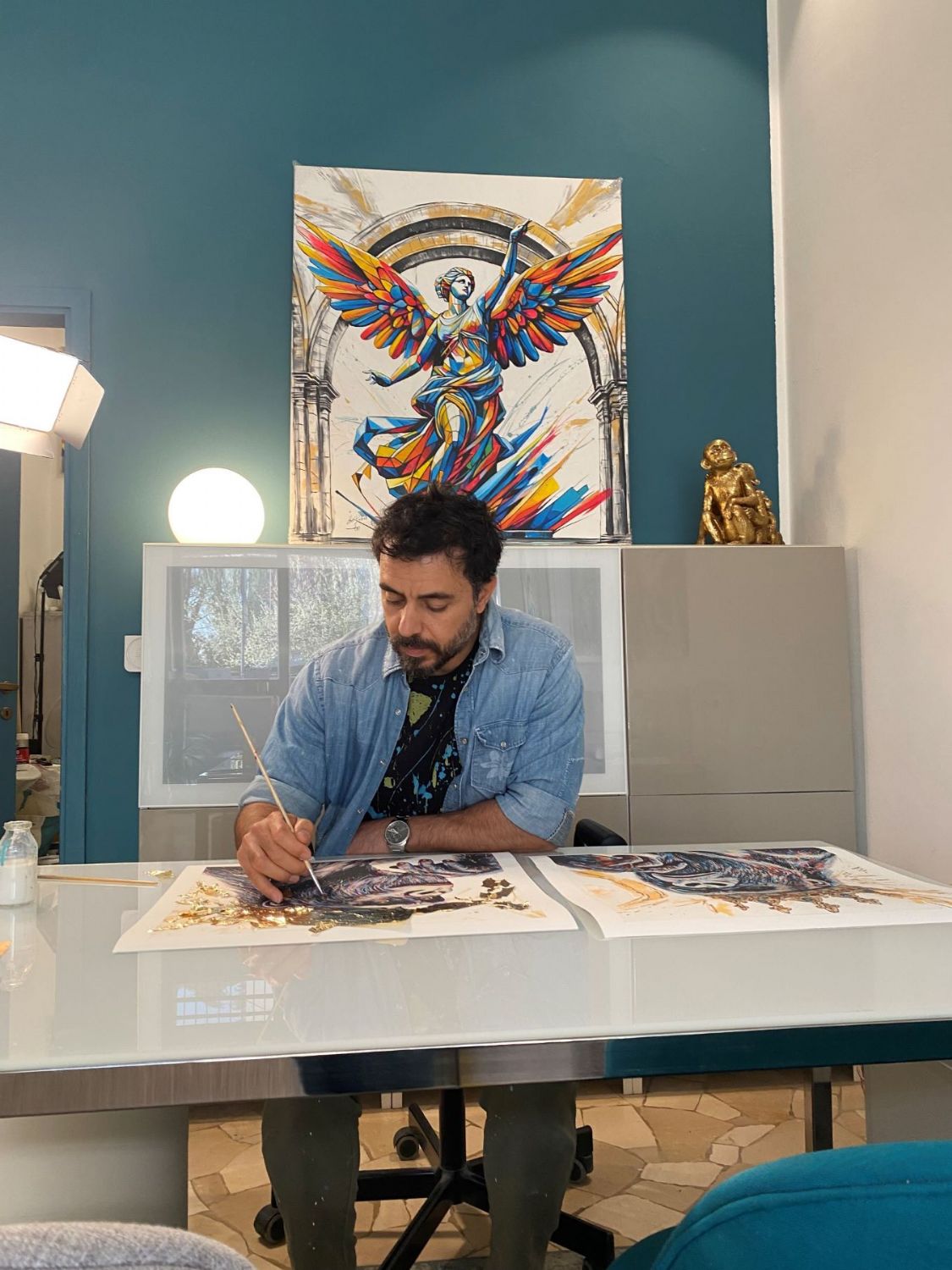 Queen Gorilla Gold Fine Art Retouché